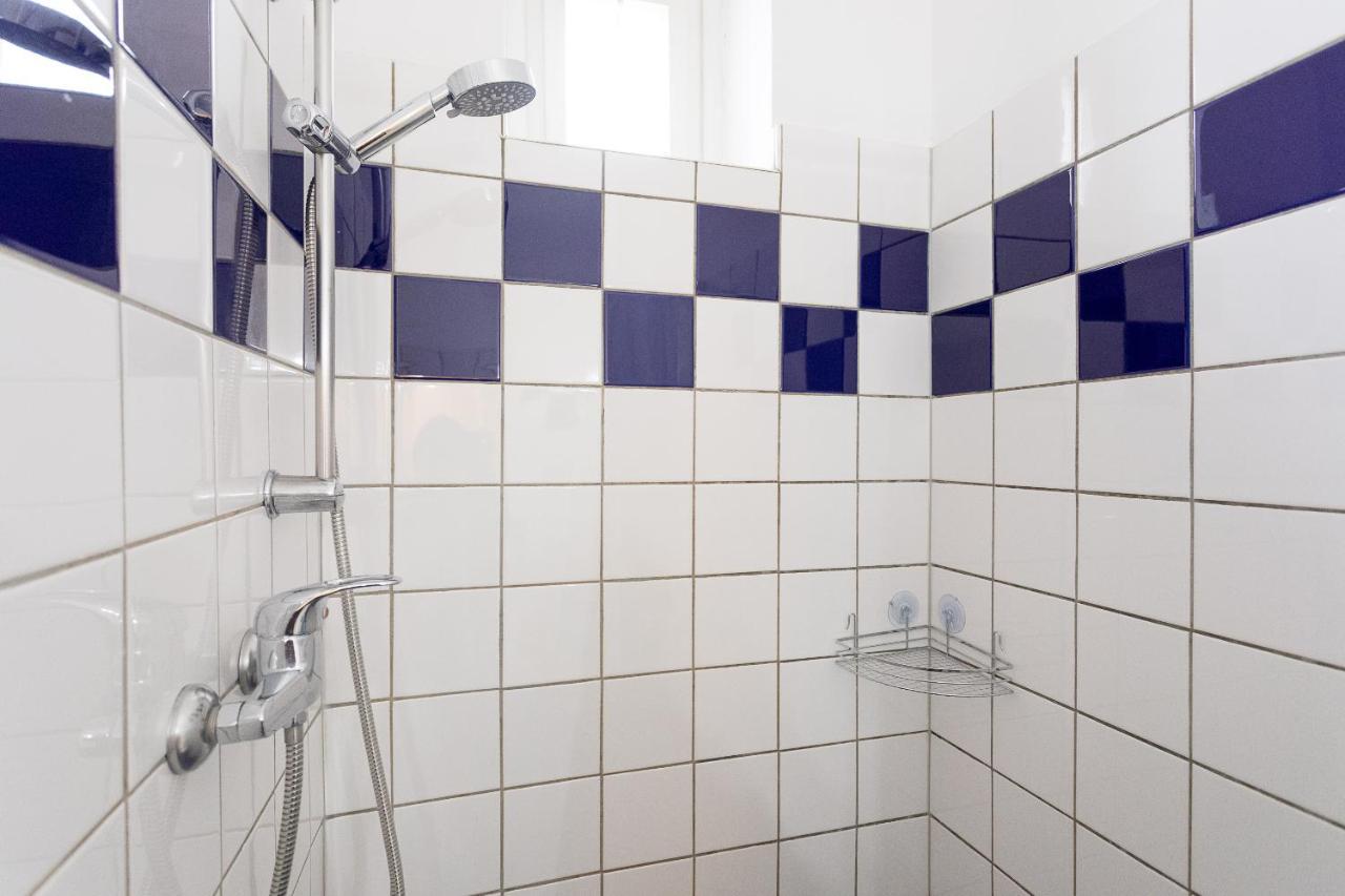 Apartament French Balcony - 45M² - Szeneviertel Wiedeń Zewnętrze zdjęcie