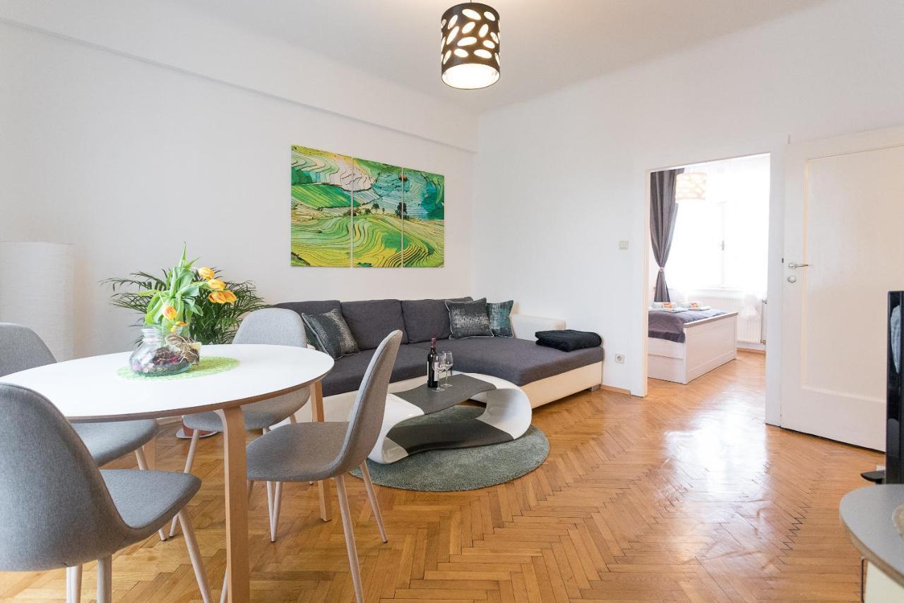 Apartament French Balcony - 45M² - Szeneviertel Wiedeń Zewnętrze zdjęcie